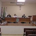Na quinta feira (25/01) às 19h foi realizada a 1ª sessão extraordinária de 2018 na Câmara Municipal, os vereadores reuniram-se para discutirem e votarem os projetos de revisão geral anual […]